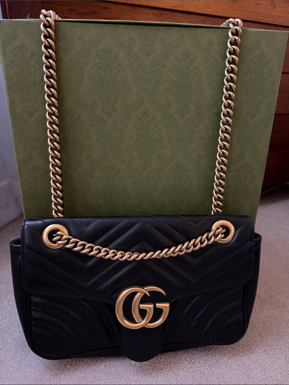 Gucci Black Leather Shoulder Bag with Gold Chain and GG Logo Authentic